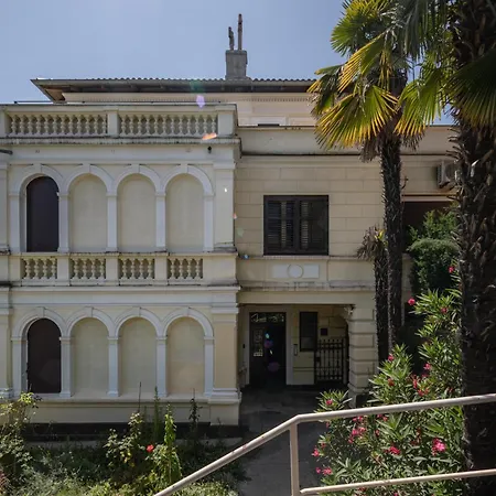 Incanto דירה אופטיה